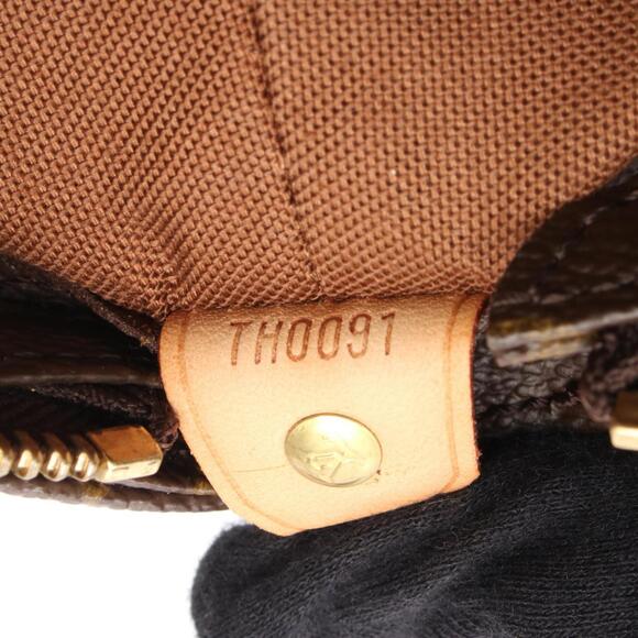 LOUIS VUITTON Authentic Brown Monogram Leather Tote Bag - Picture 6 of 11